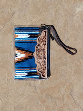 Load image into Gallery viewer, Royal Blue Saddle Blanket Wristlet Handbag
