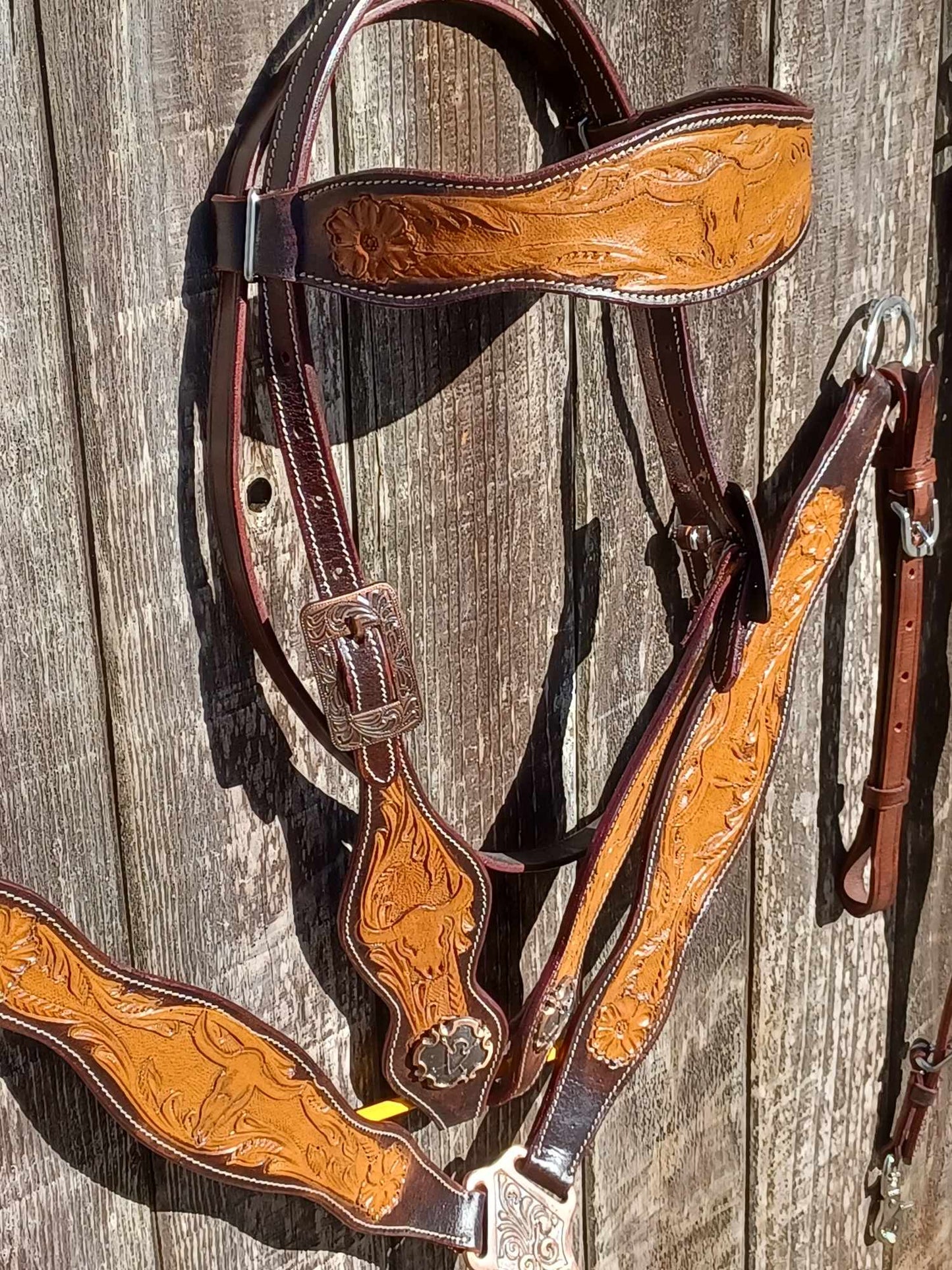 Longhorn and Flowers Tooled Horse Tack Bridle Set with Wither Strap