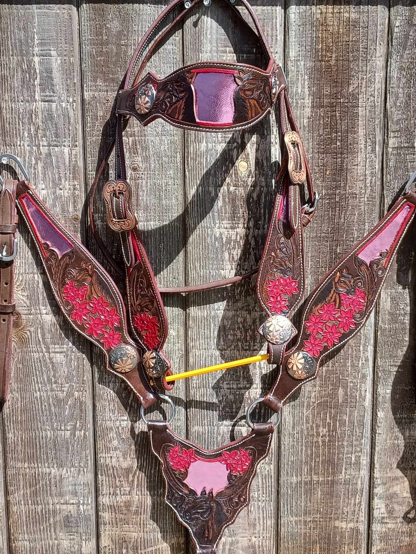 Horses Feathers Flowers Headstall and Breast Collar Sets Wither Strap Pink