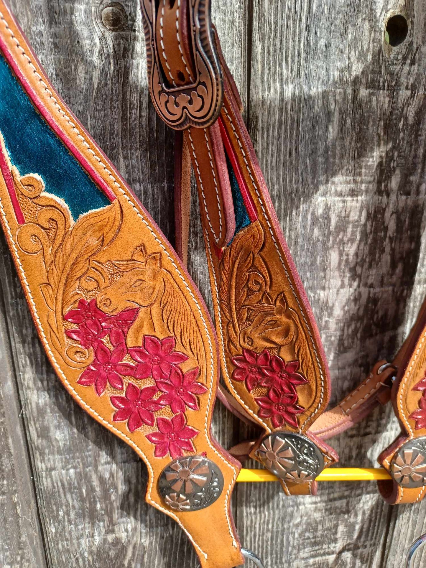 Horses Feather Flowers Headstall Breast Collar Wither Strap Medium Turquoise