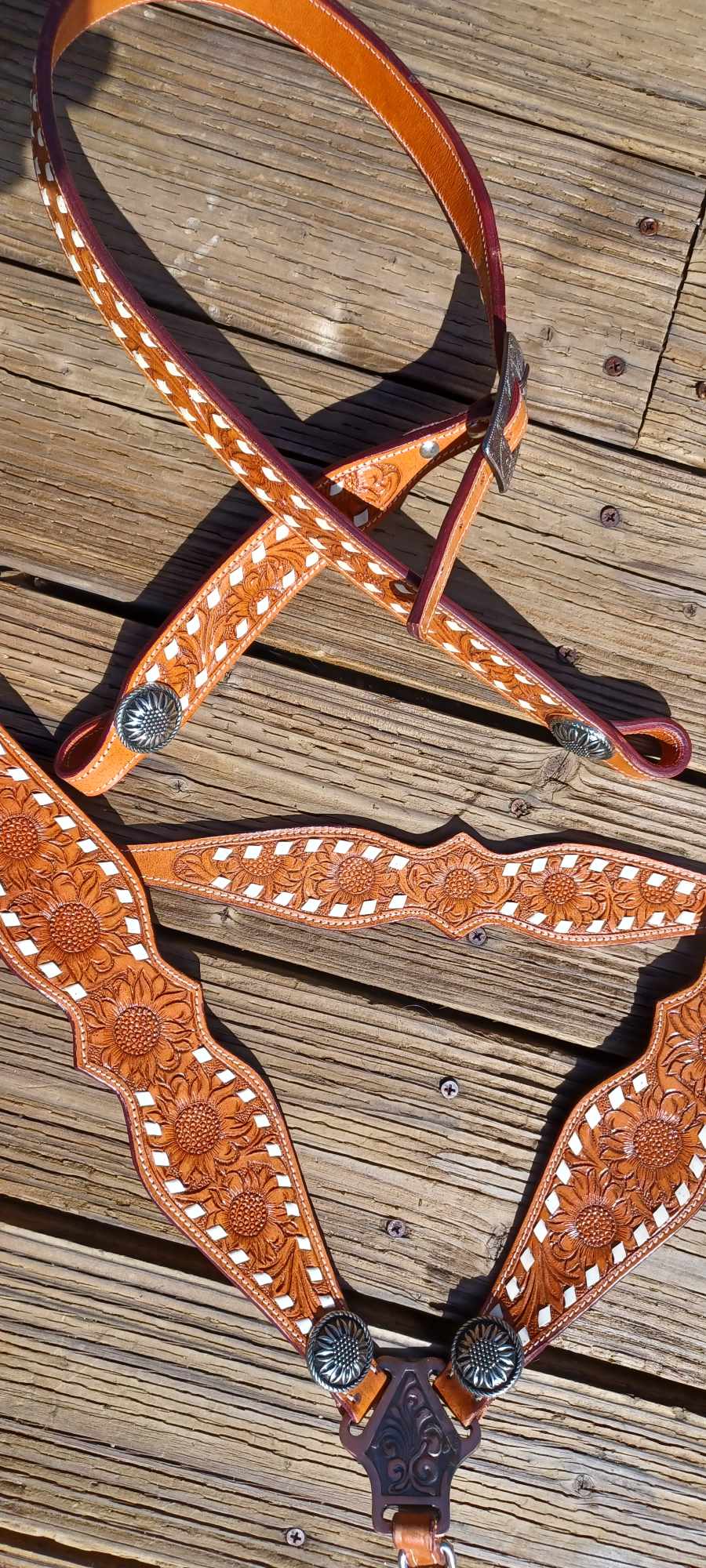 The Sam Sunflower Tooled Buck-Stitch Horse Tack bridle Set with Wither Strap