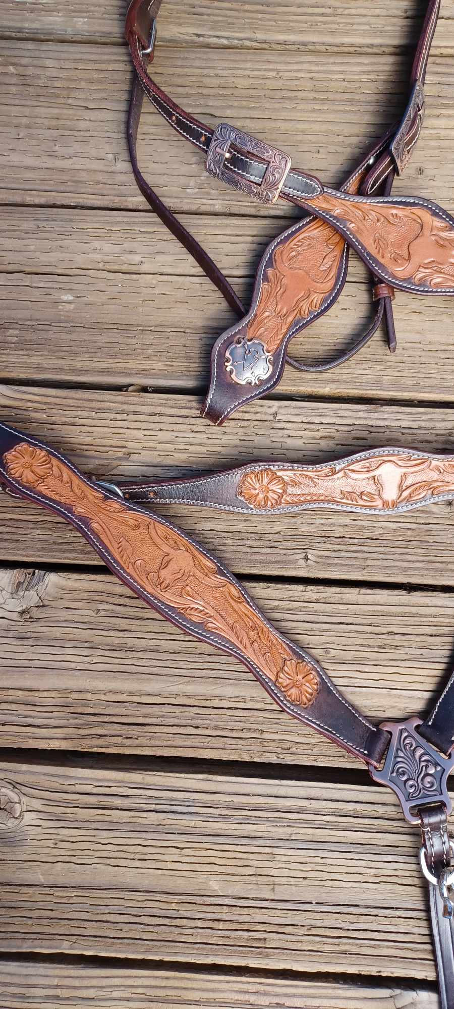 Longhorn and Flowers Tooled Horse Tack Bridle Set with Wither Strap