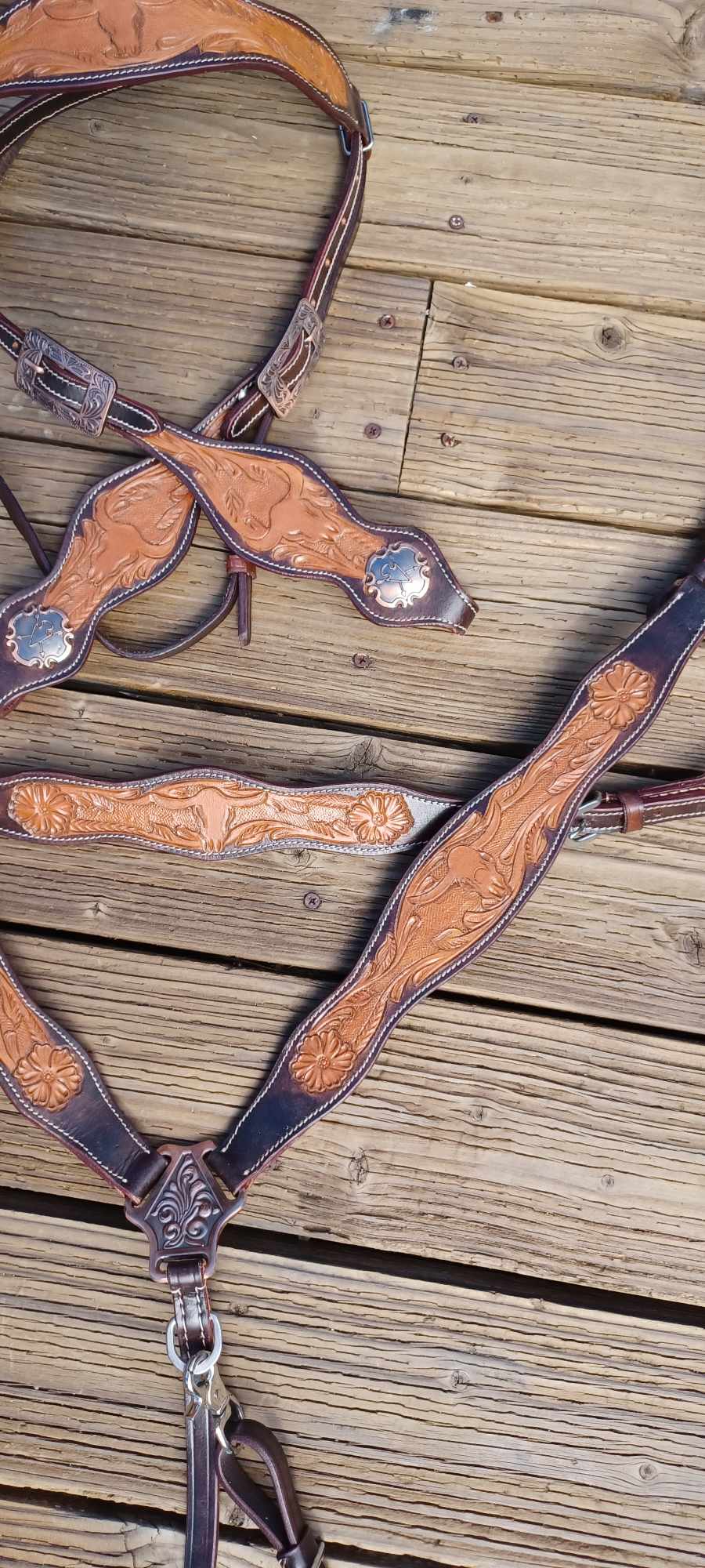 Longhorn and Flowers Tooled Horse Tack Bridle Set with Wither Strap