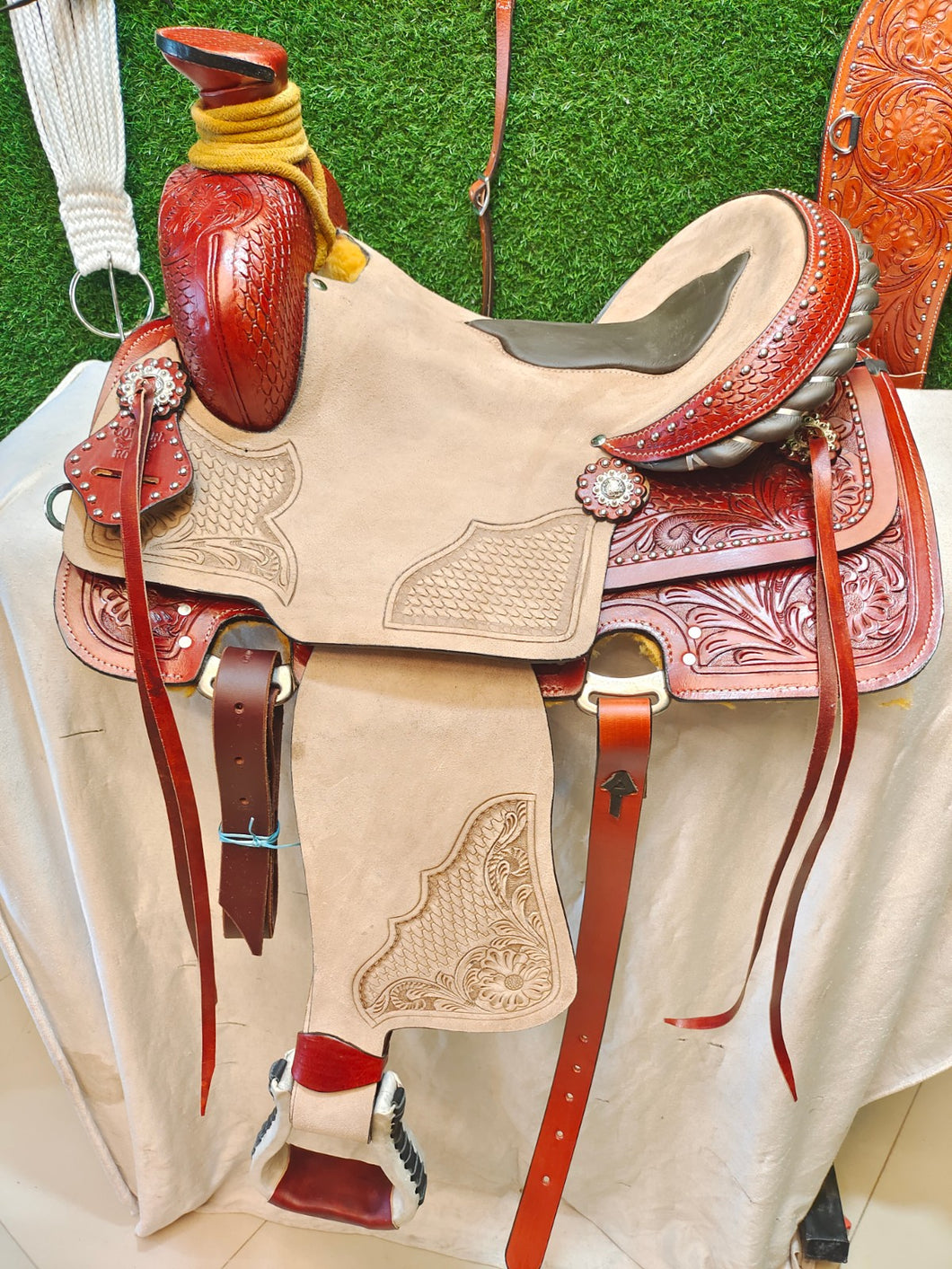 Light Rough Out Medium Tooled, Hard Seat with Chocolate Cushion, Matching Bridle Set and Back Cinch, Roper / Trail Saddle